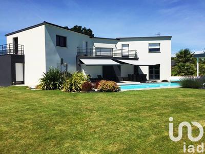 Maison de maîtres - 240 m² - 6 pièces