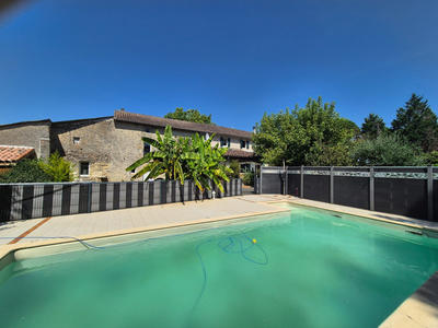 Maison - 209 m² - 7 pièces