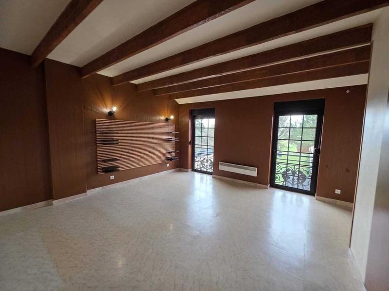 Maison de village - 229 m² - 7 pièces