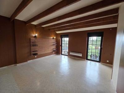 Maison de village - 229 m² - 7 pièces