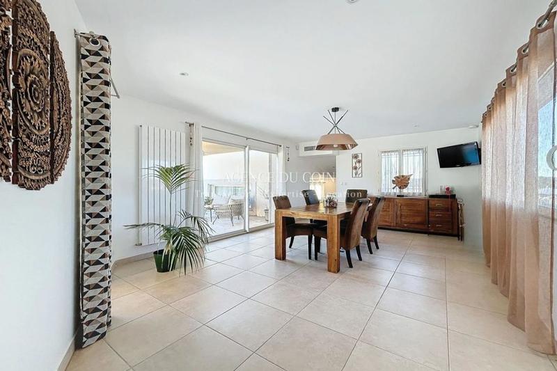 Villa - 200 m² - 8 pièces