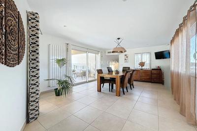 Villa - 200 m² - 8 pièces