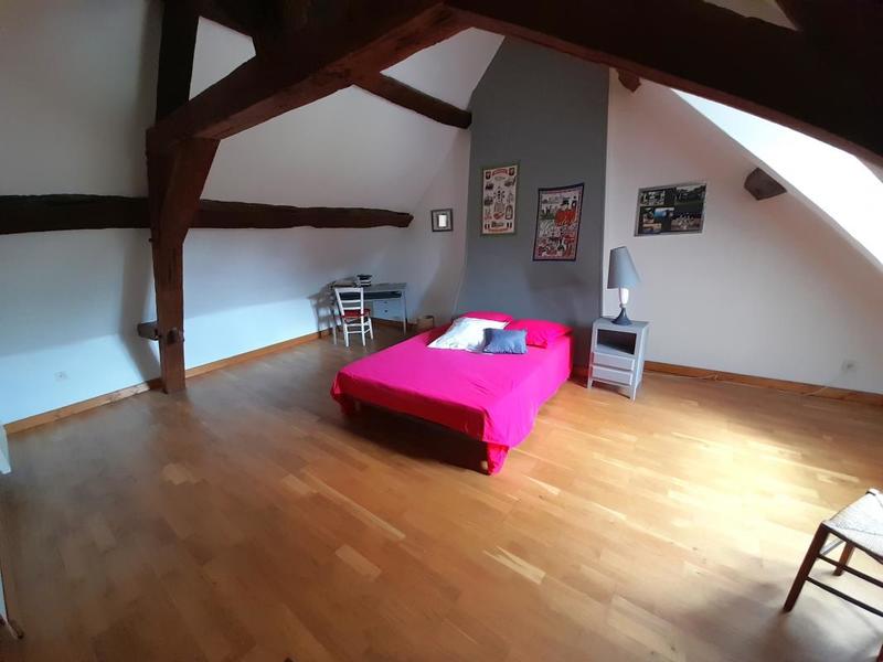 Maison - 261 m² - 9 pièces