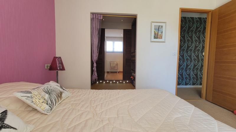 Maison contemporaine - 157 m² - 6 pièces