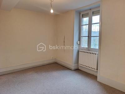 Maison de ville - 84 m² - 4 pièces