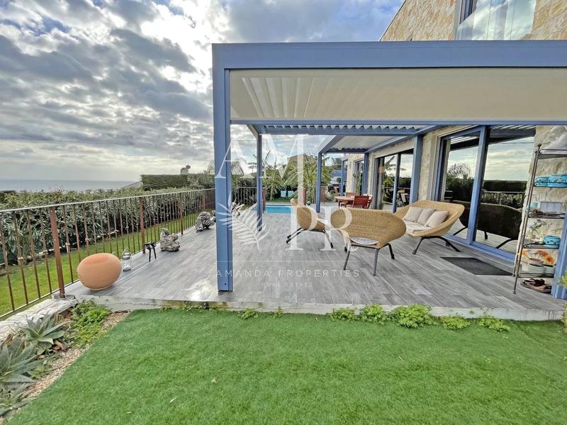 Villa - 160 m² - 5 pièces