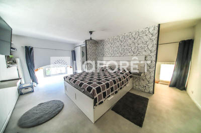 Appartement - 238 m² - 8 pièces