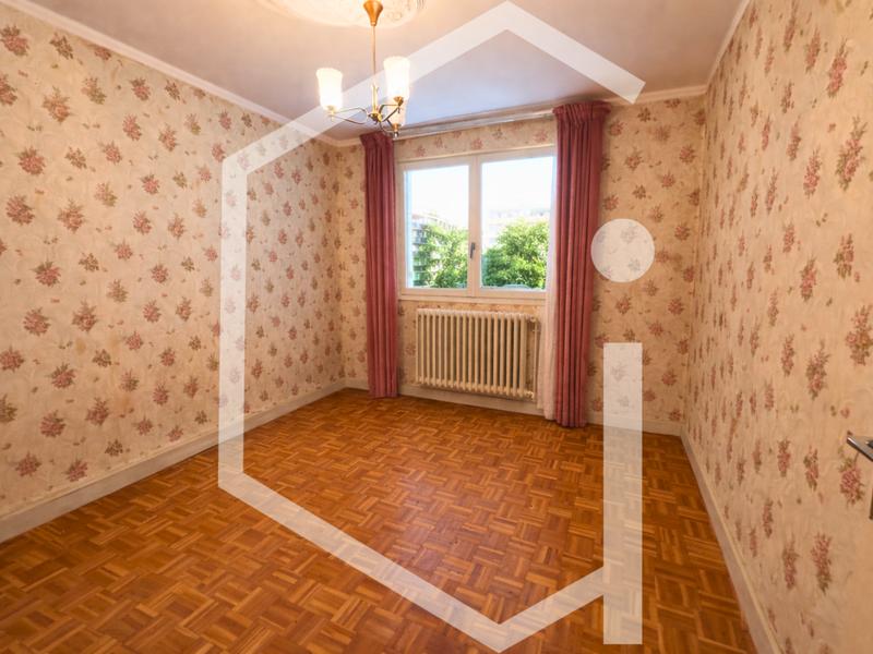 Maison - 74 m² - 5 pièces