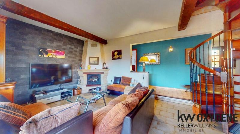 Villa - 160 m² - 7 pièces