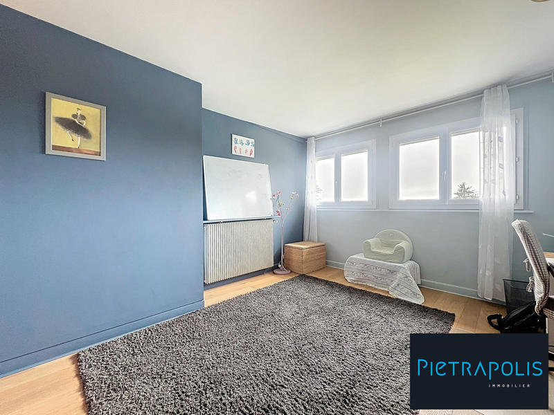 Villa - 313 m² - 8 pièces