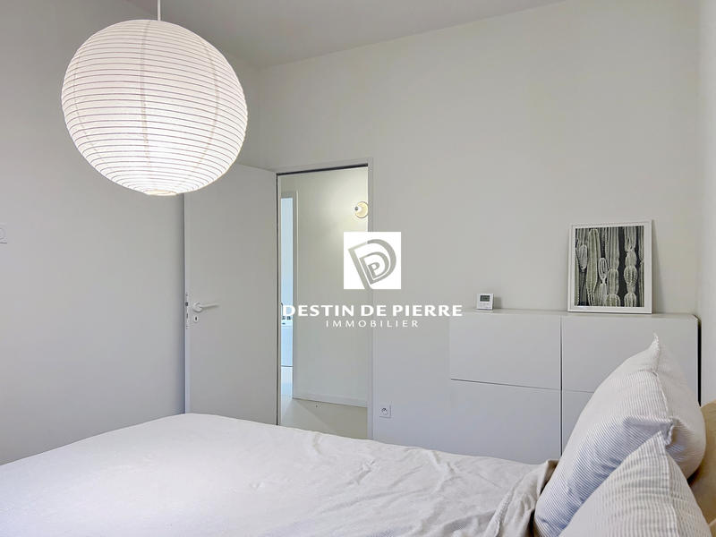 Maison - 219 m² - 6 pièces