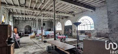 Ferme - 600 m² - 2 pièces