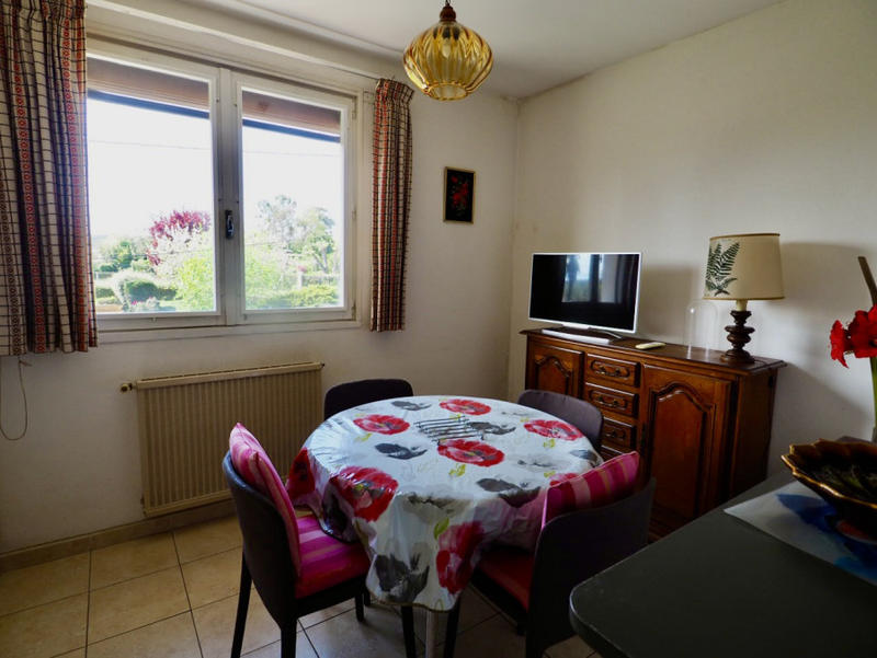 Maison - 185 m² - 7 pièces