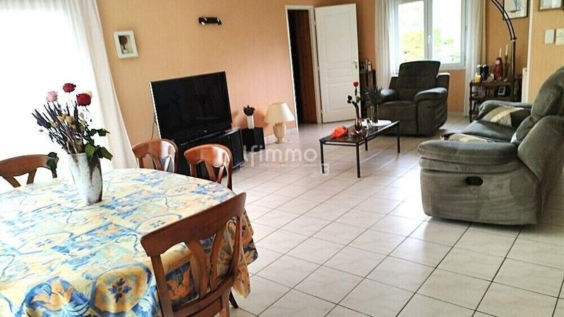 Maison - 138 m² - 5 pièces