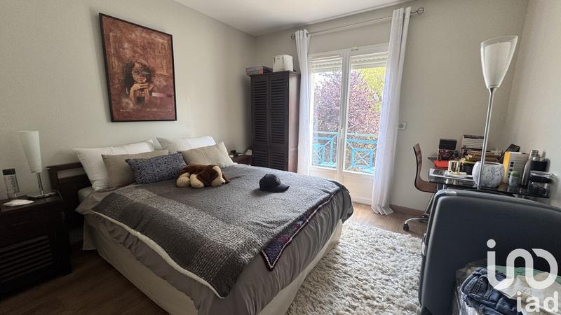 Maison - 214 m² - 8 pièces