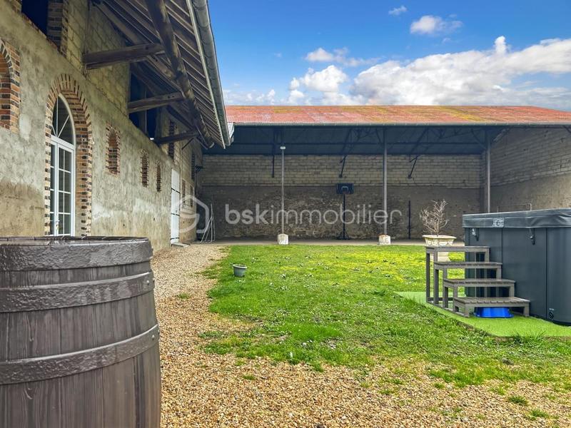 Corps de ferme - 149 m² - 7 pièces