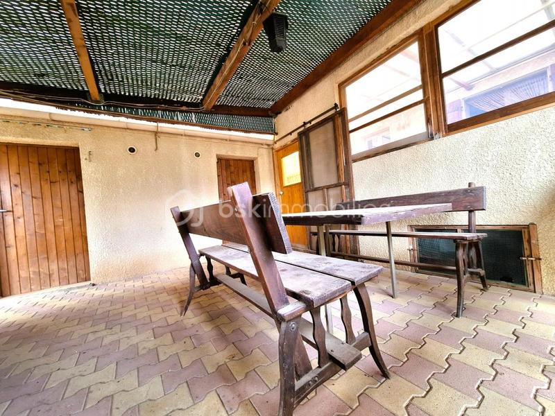 Maison traditionnelle - 137 m² - 5 pièces