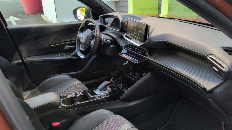 Peugeot 2008 II 1.2 PureTech 130 Eat8 Gt Line