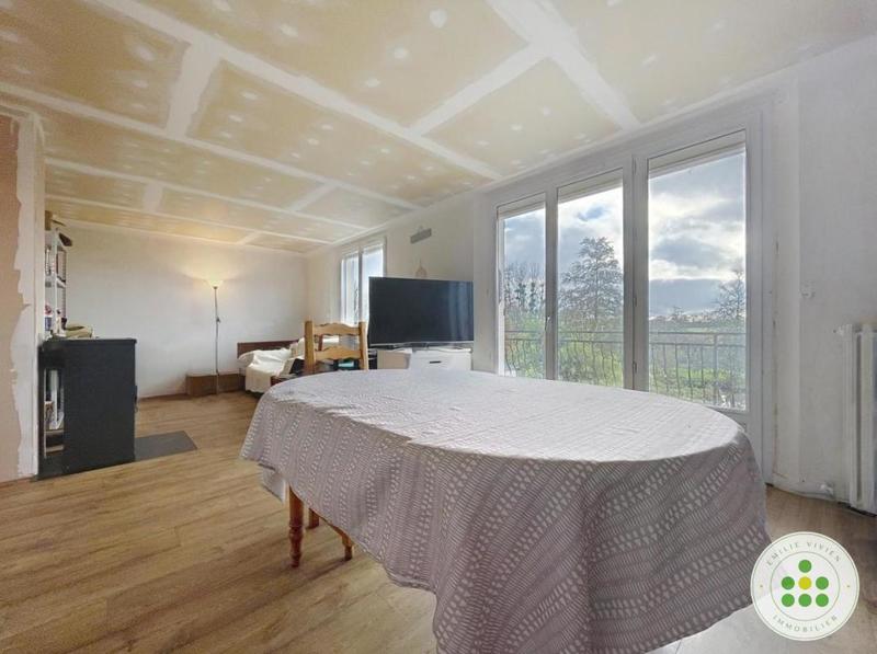 Maison - 87 m² - 5 pièces