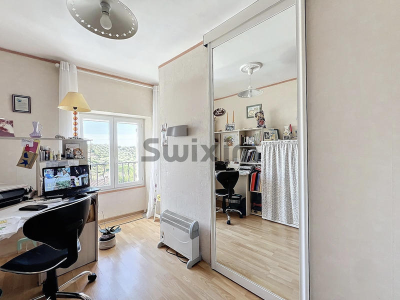 Maison de village - 74 m² - 4 pièces