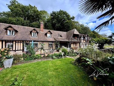 Maison ancienne - 230 m² - 10 pièces