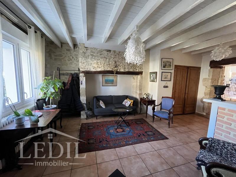 Maison de ville - 201 m² - 5 pièces