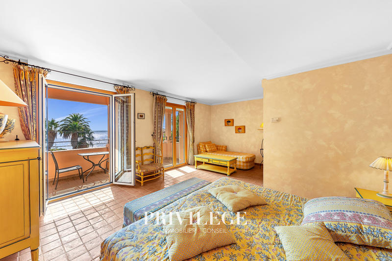 Bastide - 775 m² - 11 pièces