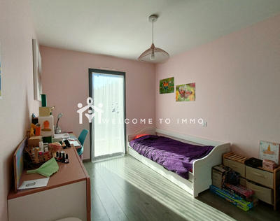 Maison - 98 m² - 4 pièces