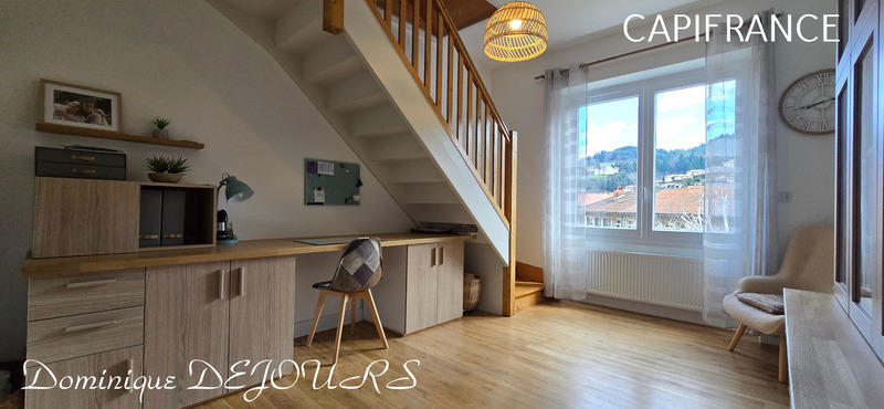 Maison - 230 m² - 9 pièces