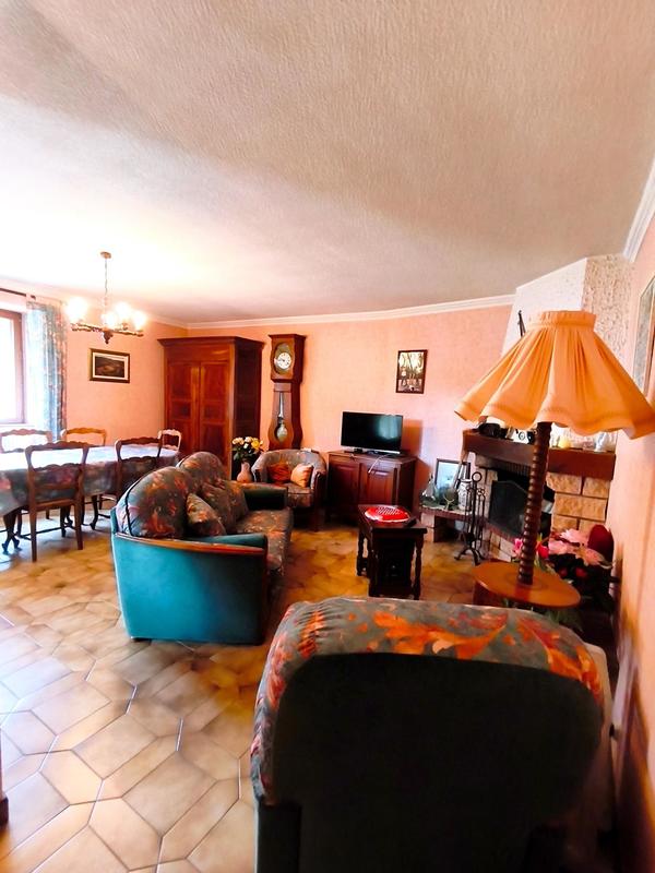 Maison de village - 92 m² - 4 pièces