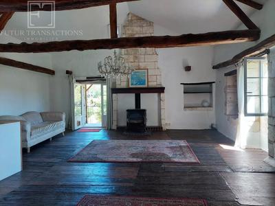 Maison - 216 m² - 6 pièces