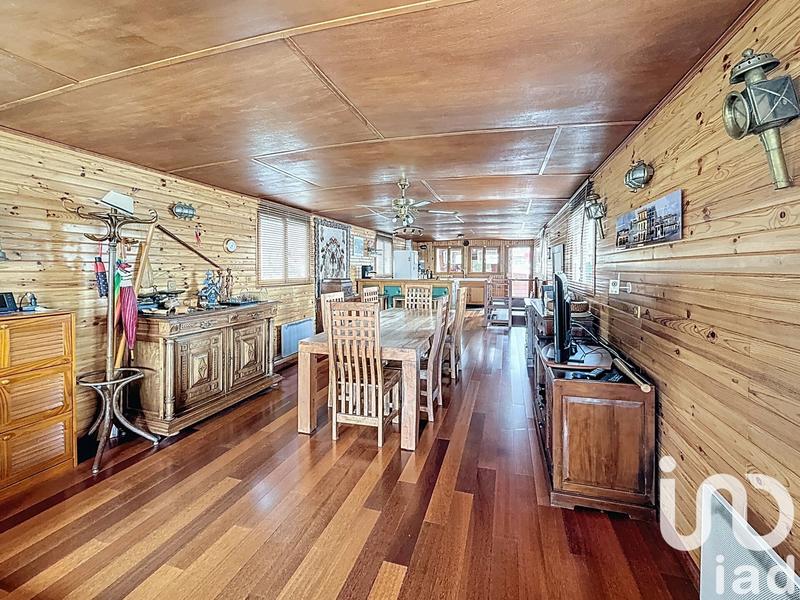 Appartement - 215 m² - 7 pièces