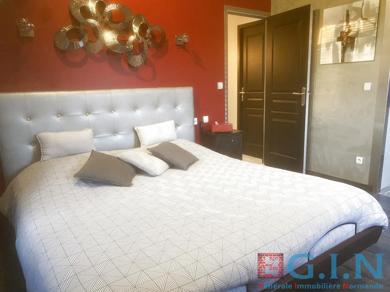 Maison - 140 m² - 4 pièces