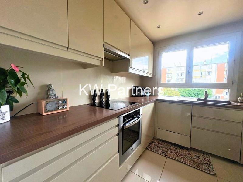 Appartement - 88 m² - 4 pièces