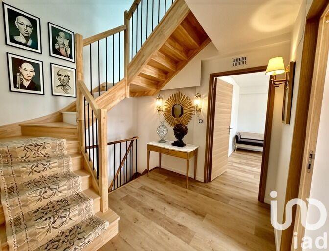 Maison - 145 m² - 6 pièces