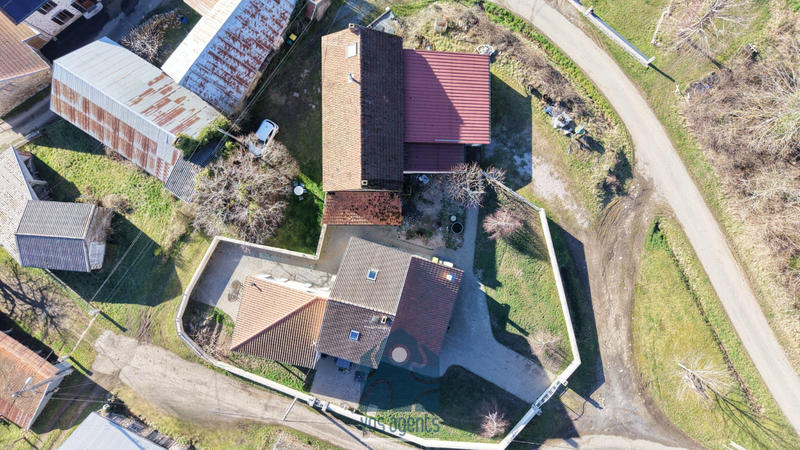 Maison - 150 m² - 4 pièces