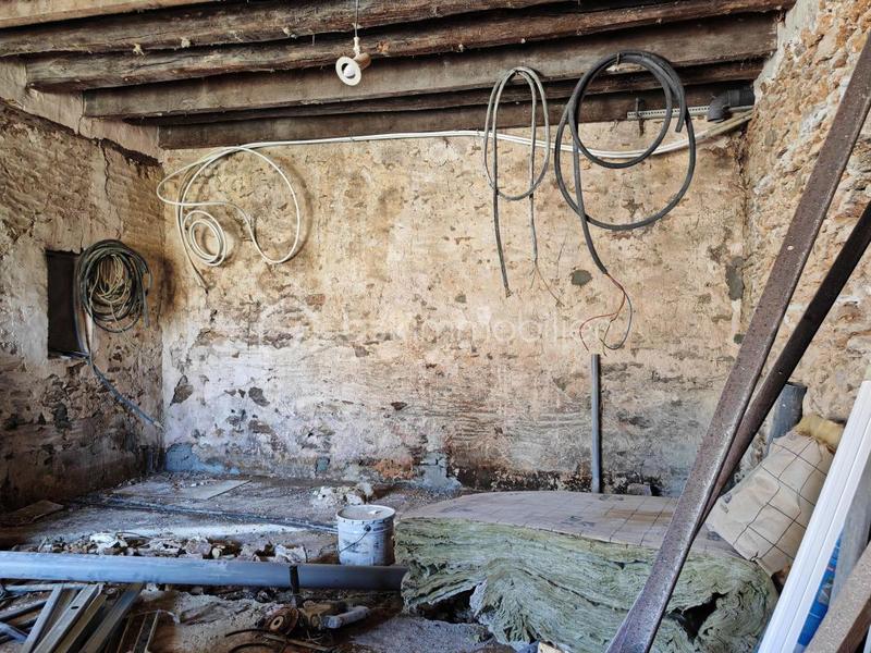 Corps de ferme - 151 m² - 6 pièces