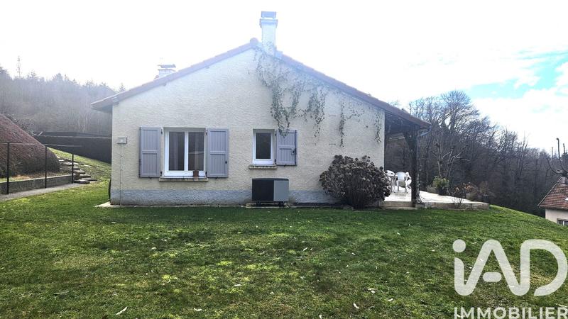 Maison - 96 m² - 4 pièces