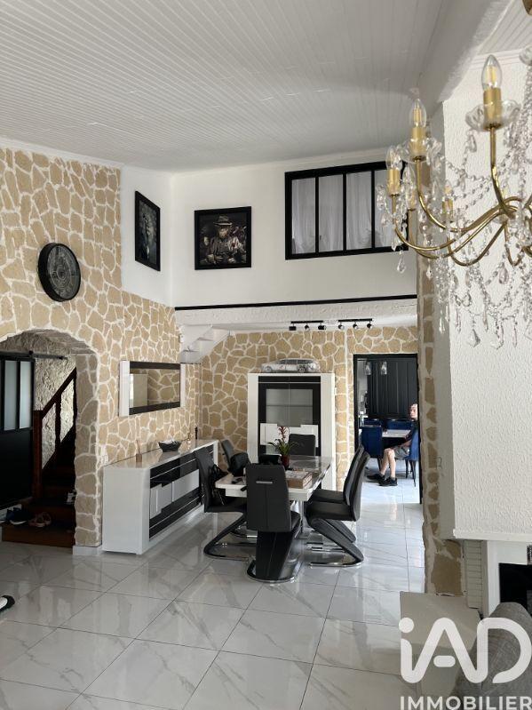 Maison - 144 m² - 5 pièces