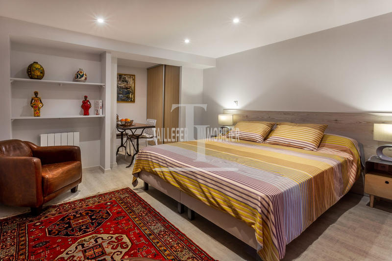 Villa - 180 m² - 6 pièces