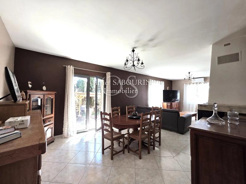 Maison jumelée - 124 m² - 4 pièces