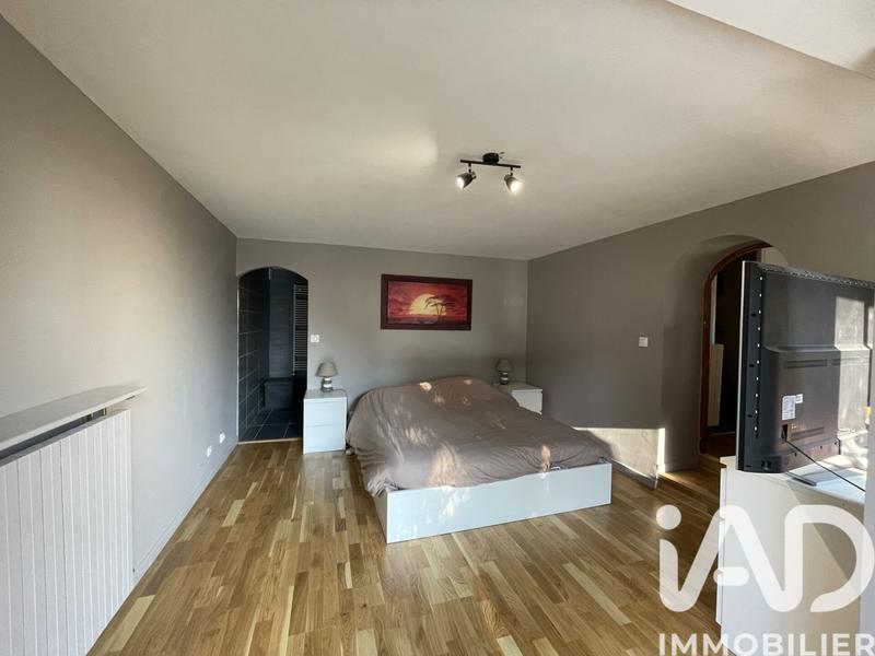 Maison - 183 m² - 6 pièces