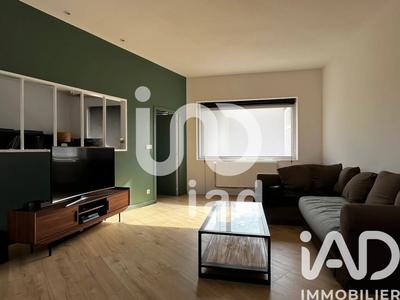 Maison - 182 m² - 8 pièces