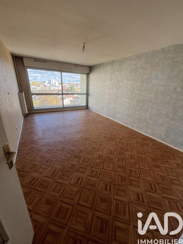 Appartement - 80 m² - 4 pièces