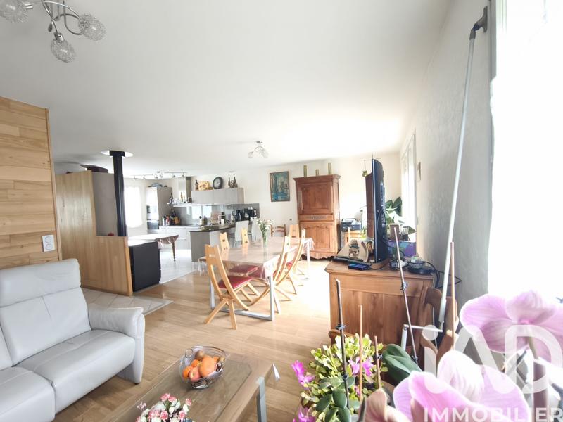 Maison - 122 m² - 5 pièces