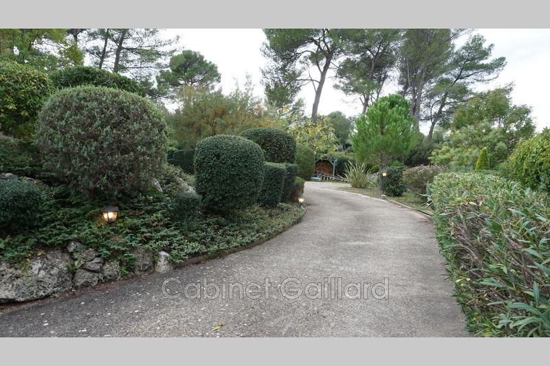 Villa - 250 m² - 8 pièces