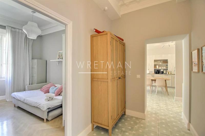 Appartement - 112 m² - 4 pièces