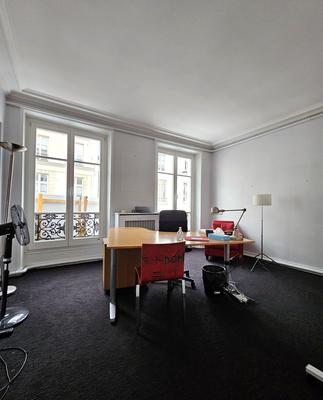 Bureau - 186 m² - 4 pièces