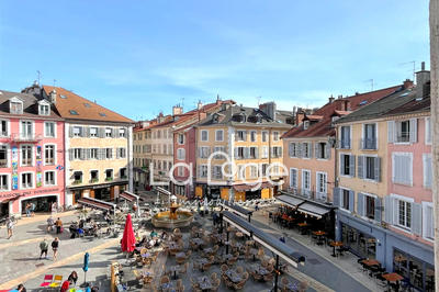 Appartement - 84 m² - 4 pièces