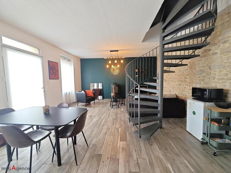 Maison - 101 m² - 4 pièces